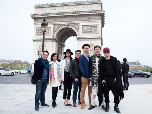 Top 3 cùng các vị giám khảo của chương trình