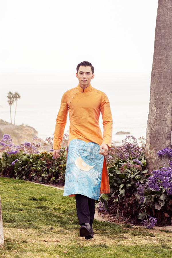 Kim Dung, Trang Lạ khoe sắc xuân bên 'nam vương' điển trai ảnh 4