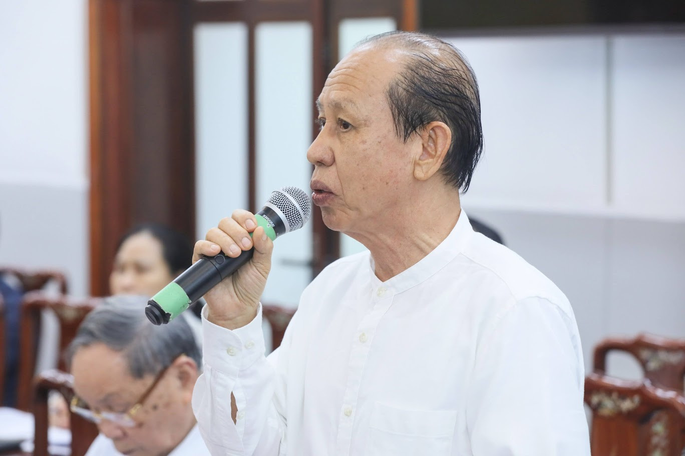 Ông Lý Ngọc Minh nêu ý kiến tại Hội nghị Đoàn Chủ tịch Uỷ ban T.Ư MTTQ Việt Nam