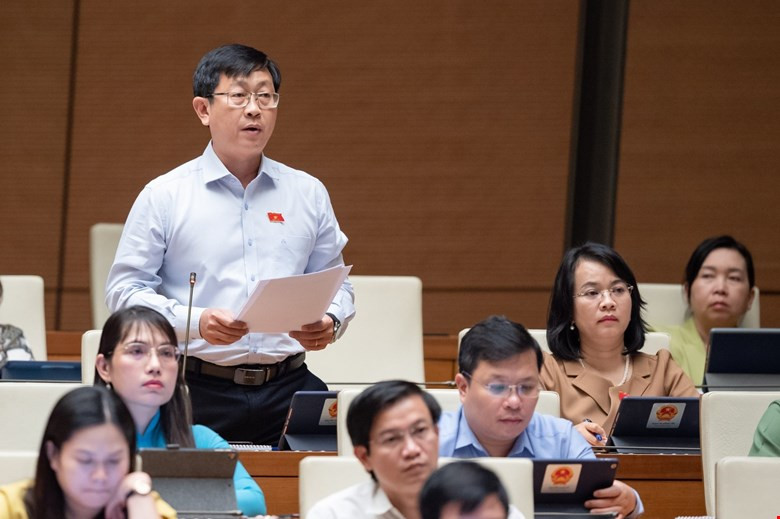 Đại biểu Quốc hội Nguyễn Hữu Thông (Bình Thuận)