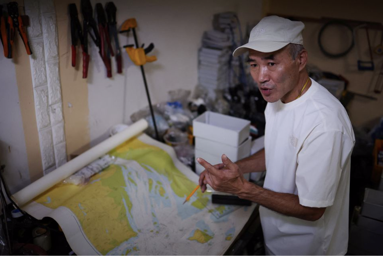 Ông Lee Rae-jin, anh trai của cựu quan chức Bộ Nghề cá Hàn Quốc Lee Dae-jin. (Ảnh: Reuters) Ông Lee Rae-jin, anh trai của cựu quan chức Bộ Nghề cá Hàn Quốc Lee Dae-jin. (Ảnh: Reuters)