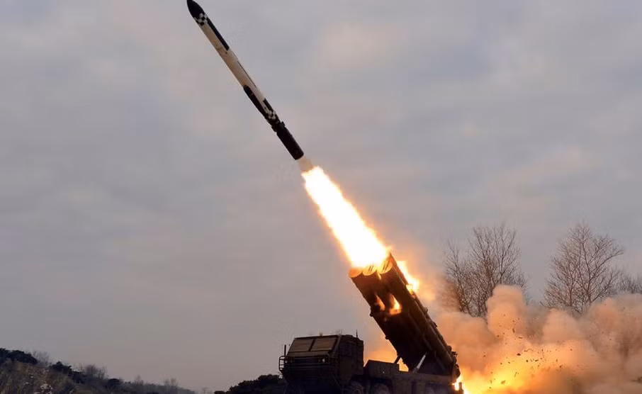 Một vụ phóng tên lửa của Triều Tiên. (Ảnh: KCNA)