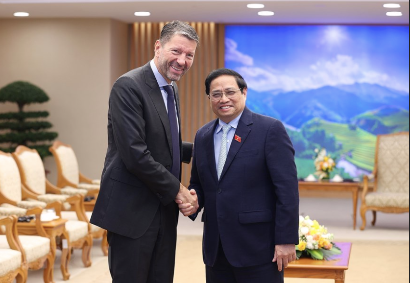 Thủ tướng Phạm Minh Chính tiếp Tổng giám đốc tập đoàn Adidas Kasper Rorsted. (Ảnh: Chinhphu.vn)