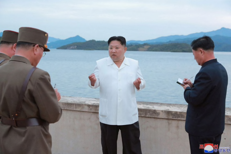 Nhà lãnh đạo Triều Tiên trong bức ảnh được KCNA đăng ngày 9/10 Nhà lãnh đạo Triều Tiên trong bức ảnh được KCNA đăng ngày 9/10