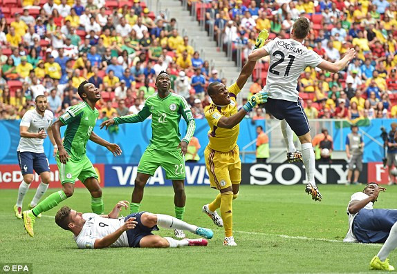 [VIDEO] Pháp - Nigeria (2-0): 'Gà' gáy muộn ảnh 1