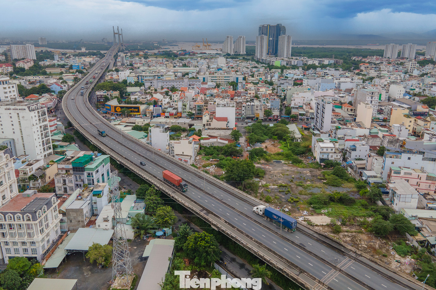 Ngoài ra, tổ công tác cũng kiến nghị UBND thành phố giao Sở Giao thông vận tải rà soát thời gian thu phí còn lại của hợp đồng BOT Xây dựng cầu Phú Mỹ do Công ty PMC làm nhà đầu tư, dự kiến nguồn thu phí từ cầu Phú Mỹ để báo cáo trình UBND thành phố phương án thu, hoàn trả nộp ngân sách Nhà nước theo kiến nghị của Kiểm toán Nhà nước.