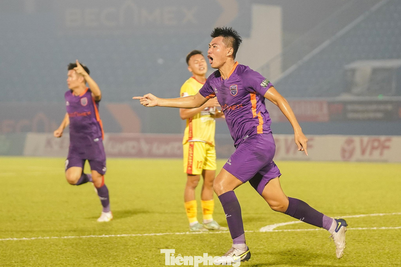 Trương Dũ Đạt ghi bàn gỡ hoà phút 51.