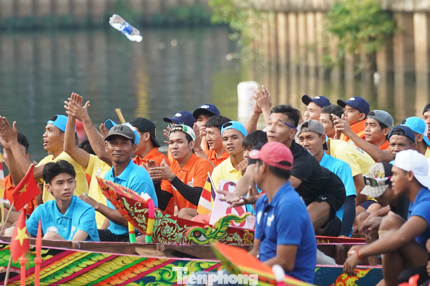 Phát biểu tại lễ khai mạc, bà Vũ Thị Mỹ Ngọc - Phó Chủ tịch UBND quận 3 chia sẻ, dòng kênh Nhiêu Lộc đã chứng kiến sự thay đổi của đời sống người dân, qua nhiều giai đoạn cải tạo, chỉnh trang từ năm 1988 đến nay. Người dân Quận 3 và TPHCM đã và đang thụ hưởng thành quả một kênh xanh sạch với các hoạt động du lịch, qua đó người dân tiếp tục chung tay bảo vệ, gìn giữ cảnh quan sạch đẹp này.