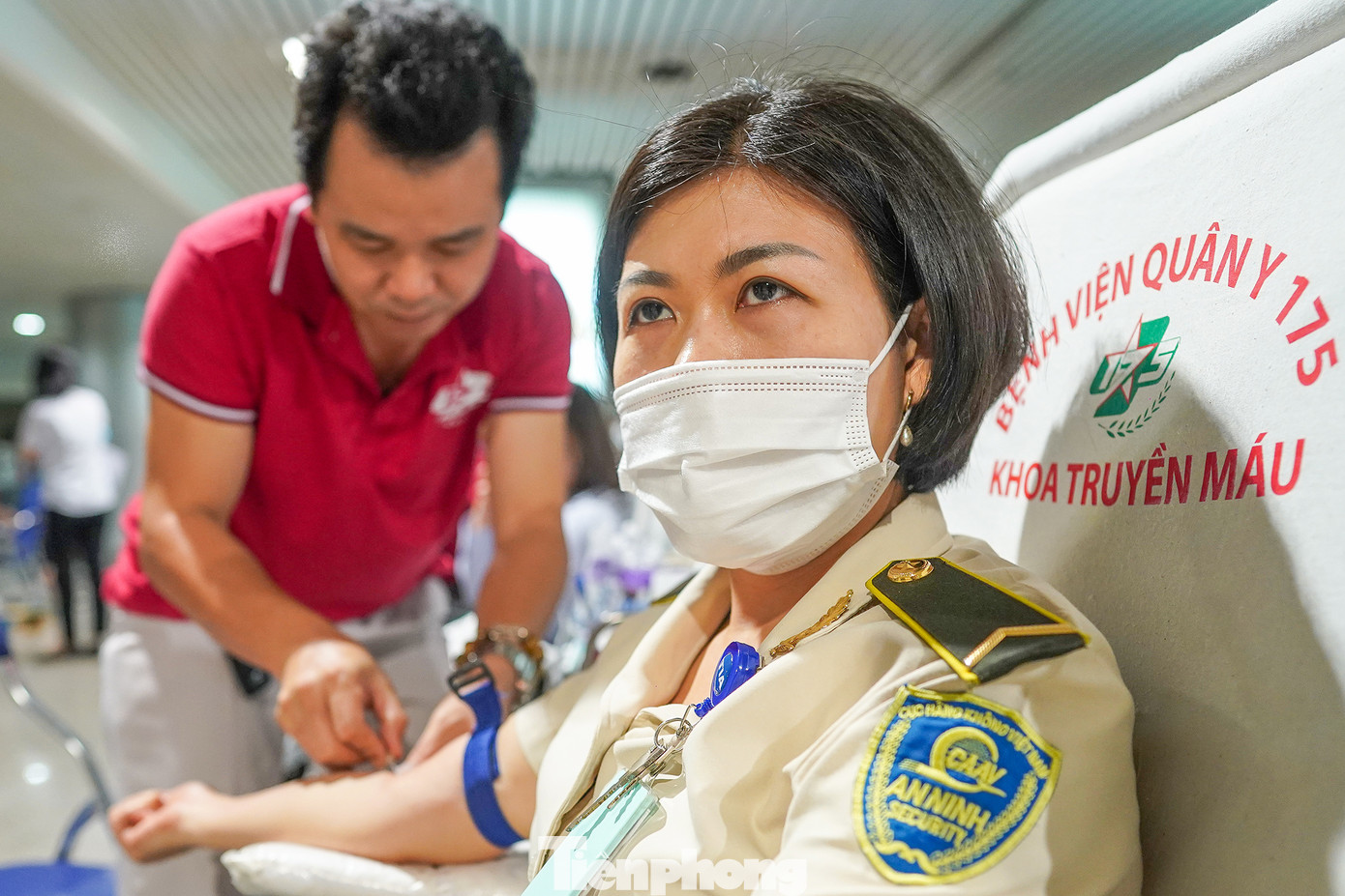 Tính đến quý 1/2023, Chủ nhật Đỏ 2023 (CNĐ 2023) do báo Tiền Phong chủ trì, phối hợp với Uỷ ban ATGT Quốc gia, Viện Huyết học và Truyền máu Trung ương, các tỉnh, thành Đoàn, Ban Vận động hiến máu tình nguyện, Hội Chữ Thập đỏ các tỉnh, thành phố, các trường đại học, các đơn vị, doanh nghiệp trên cả nước đã được tổ chức tại 38 tỉnh, thành phố với gần 100 điểm hiến máu, tiếp nhận tổng cộng hơn 55.628 đơn vị máu. Tính đến quý 1/2023, Chủ nhật Đỏ 2023 (CNĐ 2023) do báo Tiền Phong chủ trì, phối hợp với Uỷ ban ATGT Quốc gia, Viện Huyết học và Truyền máu Trung ương, các tỉnh, thành Đoàn, Ban Vận động hiến máu tình nguyện, Hội Chữ Thập đỏ các tỉnh, thành phố, các trường đại học, các đơn vị, doanh nghiệp trên cả nước đã được tổ chức tại 38 tỉnh, thành phố với gần 100 điểm hiến máu, tiếp nhận tổng cộng hơn 55.628 đơn vị máu.