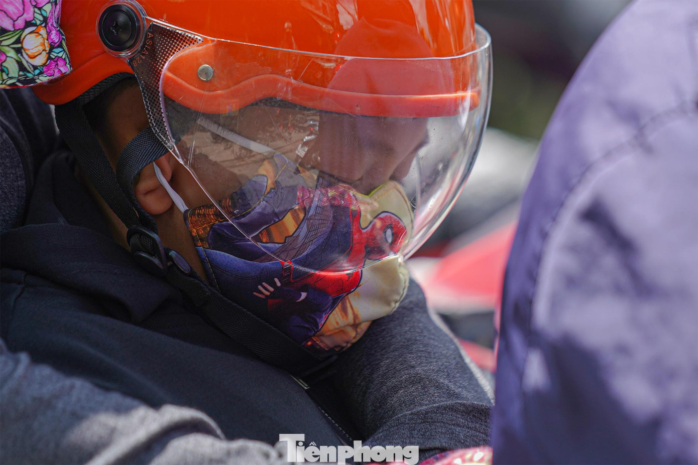 Giấc ngủ trên chặng đường dài.