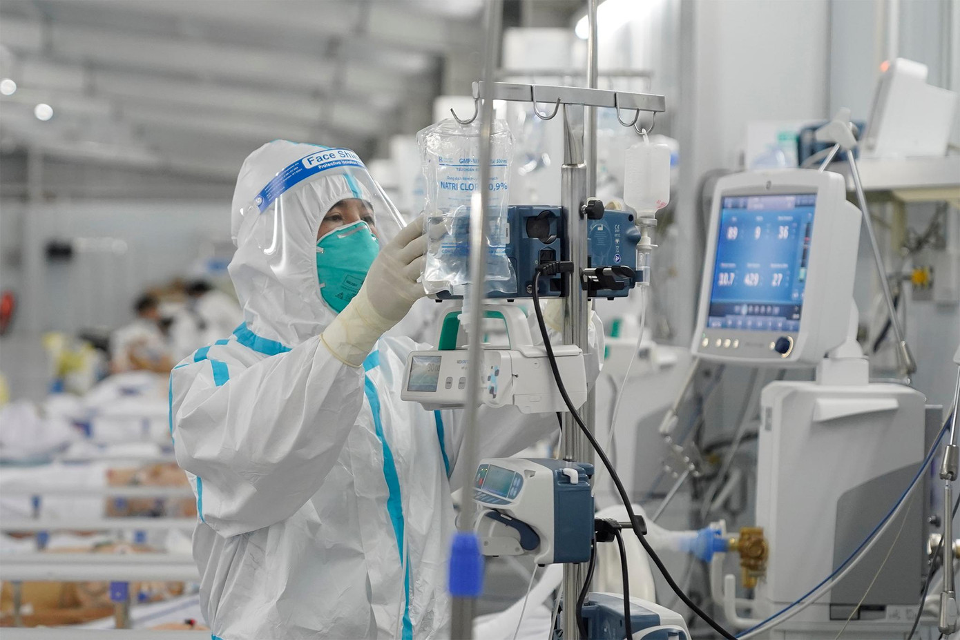 Nhiều gói thầu mua sắm trang thiết bị, vật tư y tế, sinh phẩm, kit xét nghiệm, vắc xin, thuốc phòng, chống dịch COVID-19 trong năm 2020-2021 bị Thanh tra tỉnh "tuýt còi".