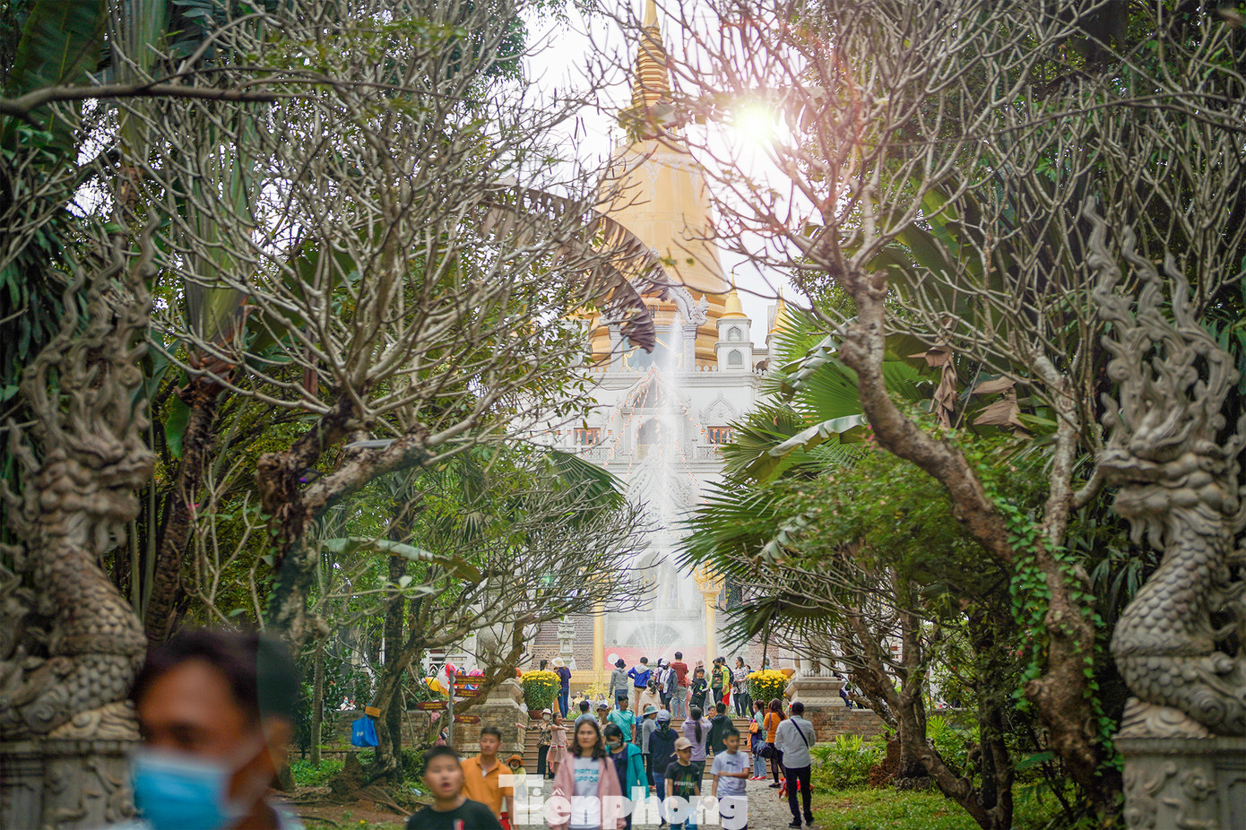Chùa Bửu Long có kiến trúc khá độc đáo, giống với những ngôi chùa nổi tiếng tại Thái Lan nên còn có tên gọi thân thuộc khác là chùa Thái Lan để khách thập phương dễ nhận diện.