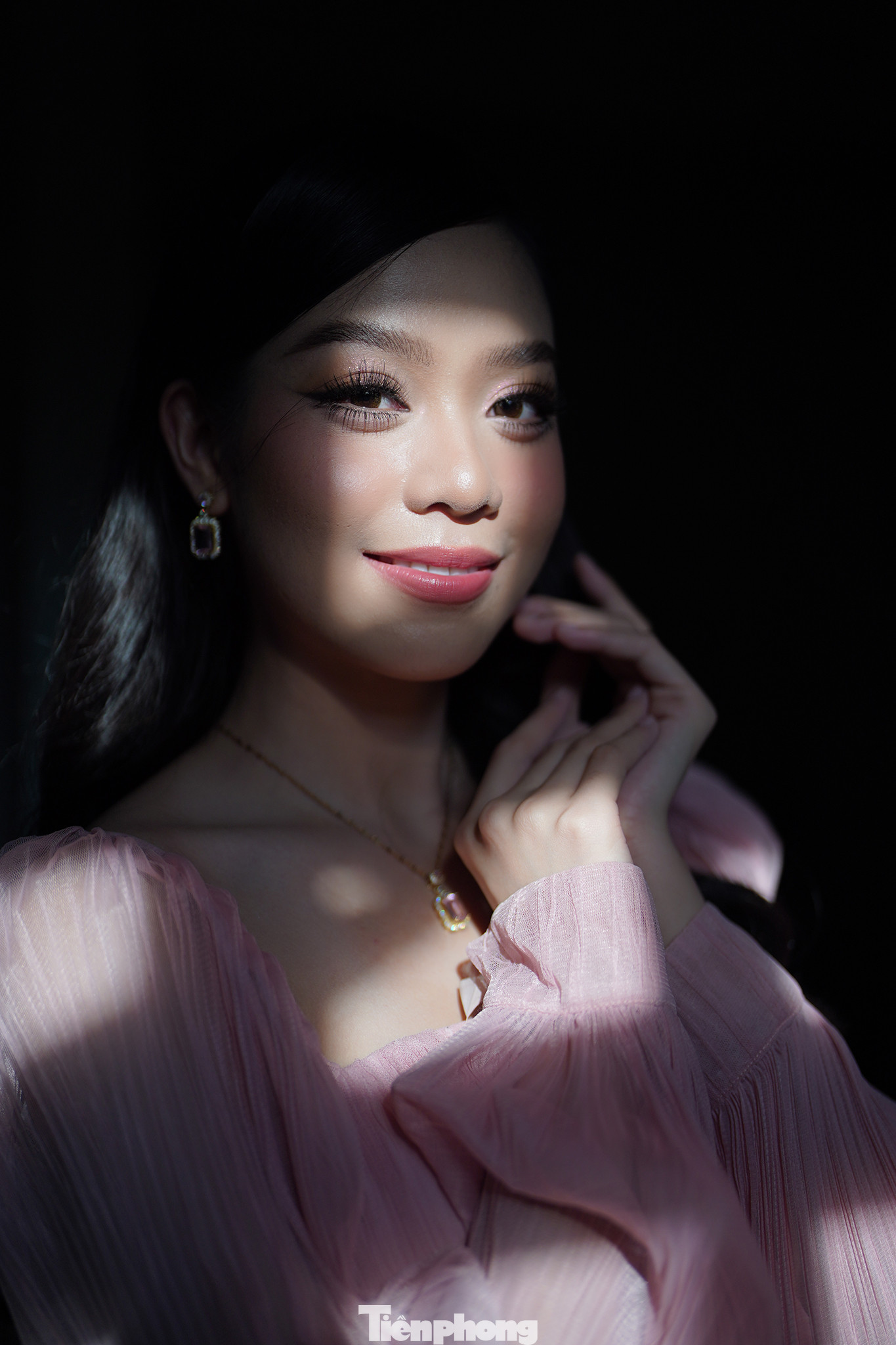 Thanh Thủy cho biết dù hiện tại là đương kim Hoa hậu Việt Nam, thực tế cô không khác gì trước đây. Mỗi ngày, cô dậy sớm làm việc, tranh thủ thời gian tập thể dục. Số đo cơ thể của Thanh Thủy giống lúc thi Hoa hậu Việt Nam là 80-63-94.