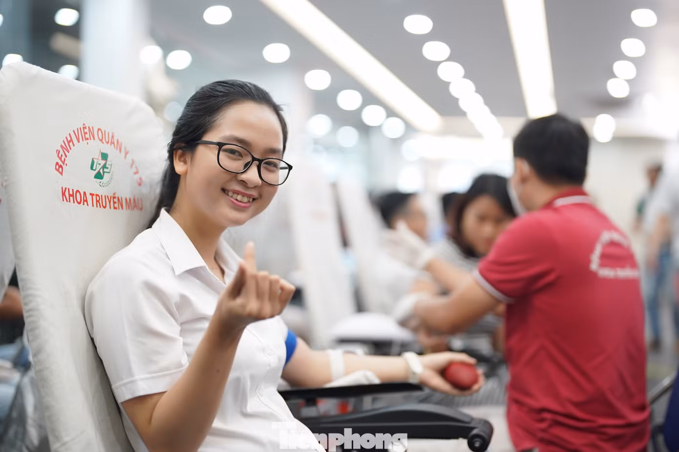 Bạn Phạm Thị Khánh Huyền (ngụ Quận 12) chia sẻ: "Hôm qua, tôi tranh thủ nghỉ ngơi sớm, ăn uống đầy đủ để có sức khoẻ tốt nhất. Thật sự rất háo hức khi tham gia chương trình".