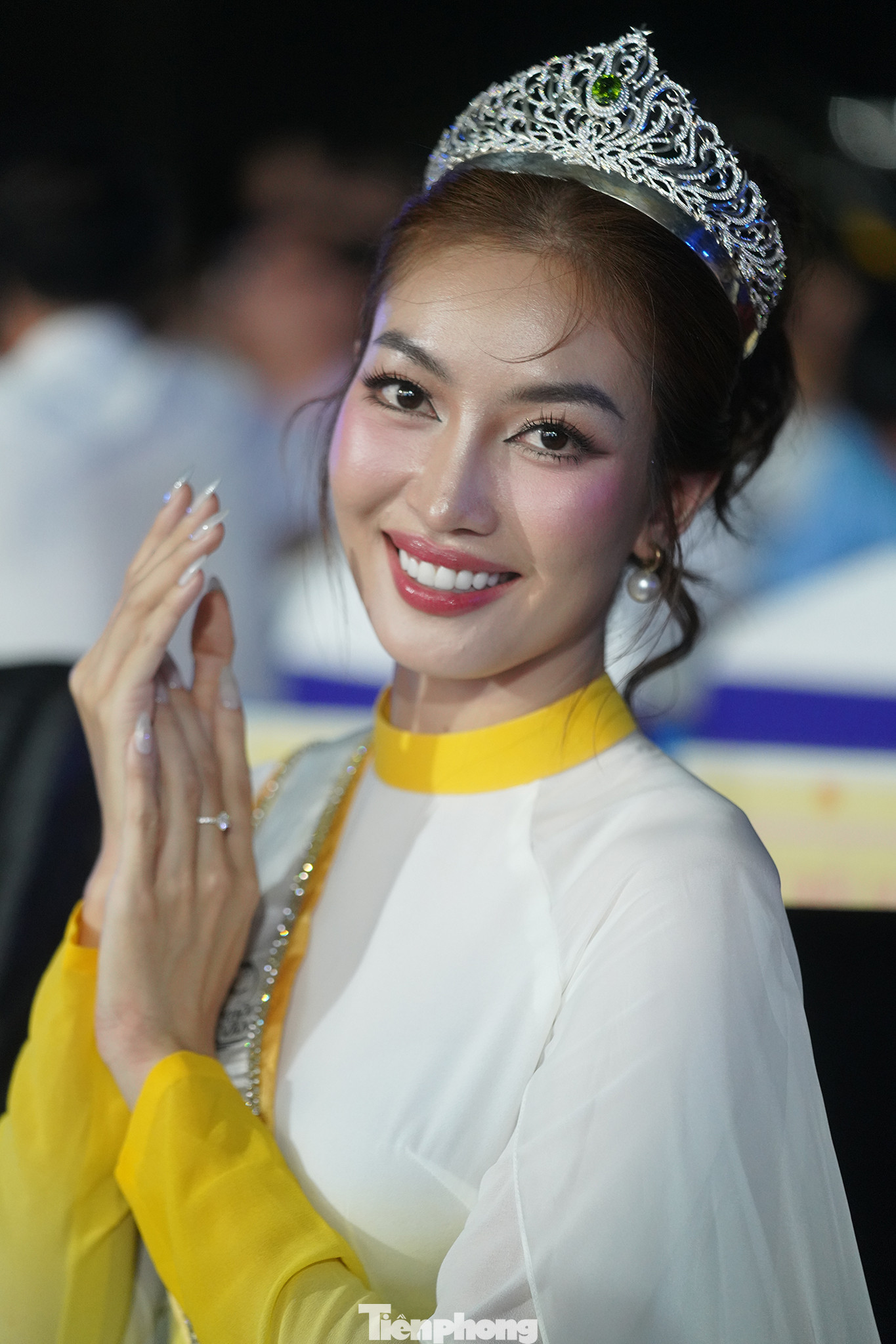 Cận nhan sắc Hoa khôi Sông Vàm Huỳnh Đào Diễm Trinh.