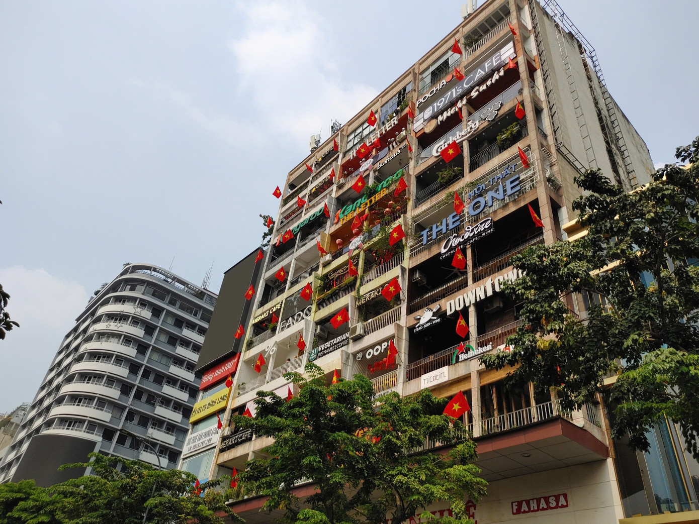 Đường hoa Nguyễn Huệ Tết Ất Tỵ 2025 sẽ mở cửa phục vụ nhu cầu du xuân, thưởng ngoạn của người dân và du khách từ 19h tối 27/1 (tức 28 Tết) đến 21h ngày 2/2/2025 (Mùng 5 Tết).