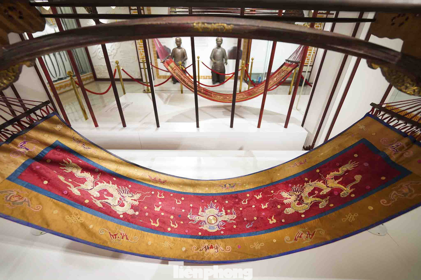 Đây là phần võng của công chúa, phía bên kia là của hoàng tử.