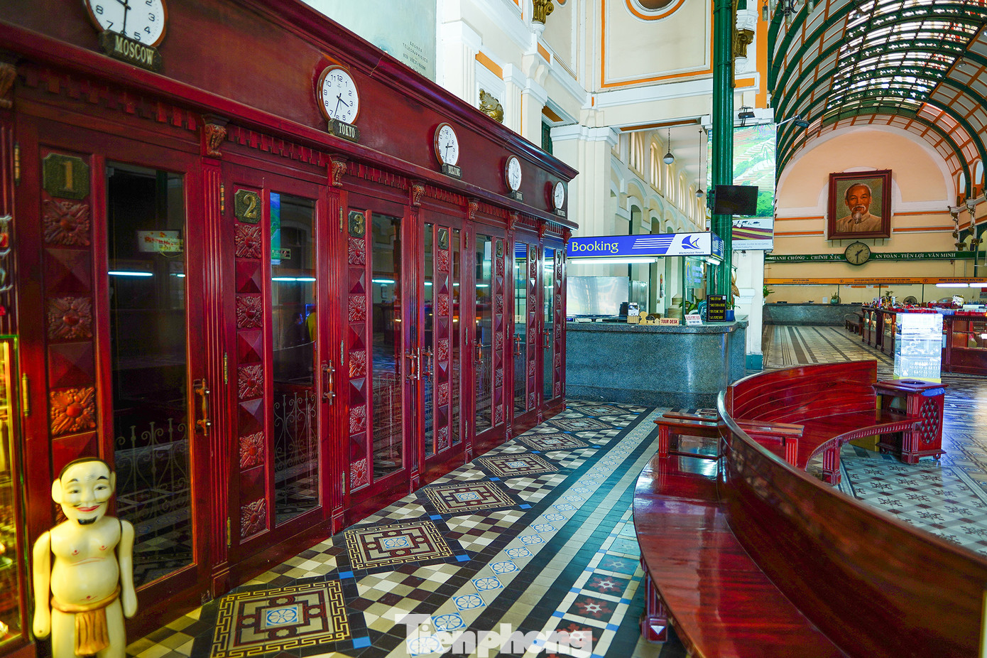 Ngày nay, khi sự phát triển như vũ bão của công nghệ thì những chiếc buồng gọi điện thoại trở thành chứng nhân của lịch sử, tồn tại với thời gian.