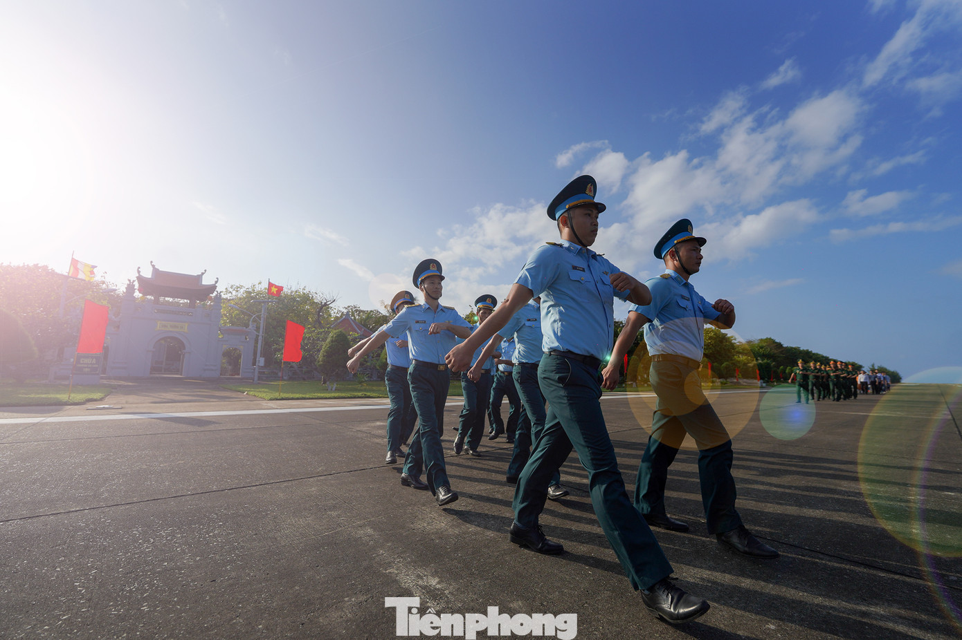 Các binh chủng triển khai đội hình cho lễ duyệt binh.