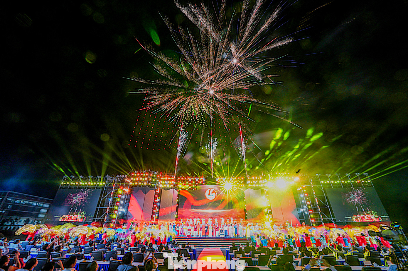 Theo dự kiến, tại TP Tân An sẽ bắn pháo hoa ở khu vực Hành chính (phường 6) và được truyền hình trực tiếp.