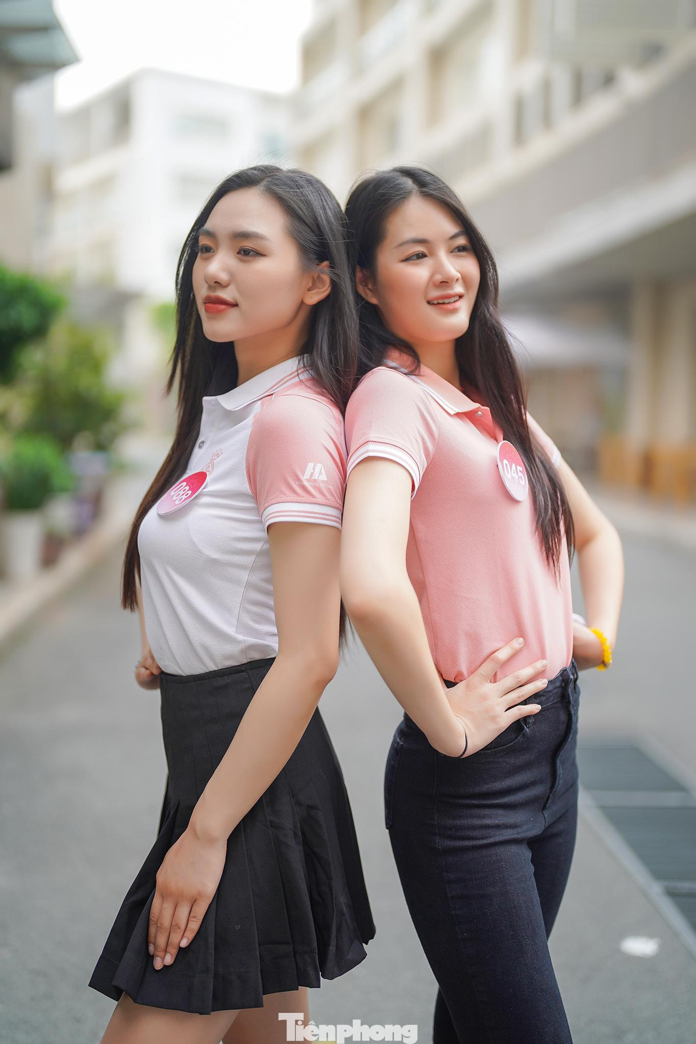 Hình thể thí sinh thay đổi theo hướng tích cực sau nhiều ngày tập luyện cùng huấn luyện viên, ban chyên môn.