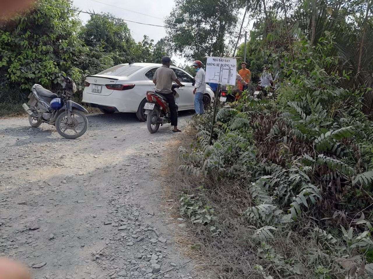 Địa điểm xảy ra vụ va chạm giao thông. Địa điểm xảy ra vụ va chạm giao thông.