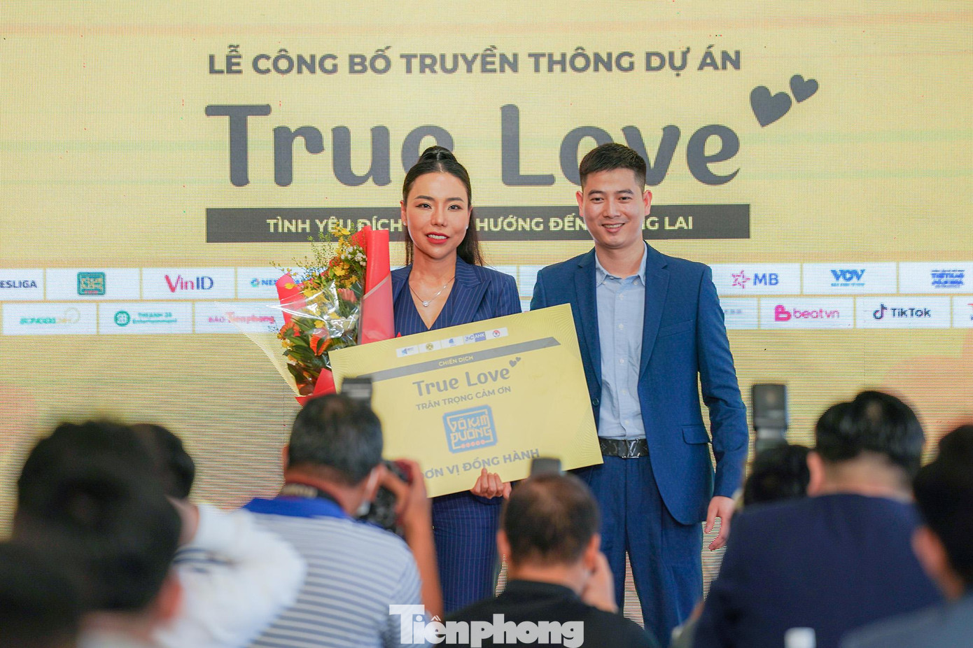 Tính tới thời điểm này đã có các đơn vị hảo tâm đồng ý tham gia chiến dịch ý nghĩa này ngay từ khâu lên ý tưởng. Với mong muốn góp phần tạo nên tương lai tốt đẹp hơn cho các em, Tập đoàn Y Dược Sâm Ngọc Linh Việt Nam là đơn vị đầu tiên đồng hành và ủng hộ cho quỹ True Love 2022. Ban tổ chức hy vọng sẽ nhận được sự ủng hộ, sẻ chia của toàn xã hội trong chiến dịch ý nghĩa này. Qua đó góp phần tạo nên thành công của chiến dịch, lan tỏa tình yêu thương của cộng đồng với những mảnh đời bất hạnh.