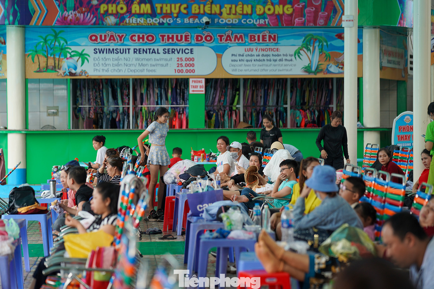 Bên trong khu vực biển nhân tạo của khu du lịch là nơi thu hút nhiều du khách nhất.