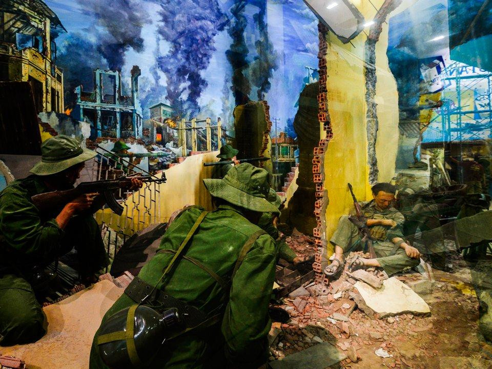 Tham quan Khu truyền thống cách mạng Cuộc tổng tiến công và nổi dậy Xuân Mậu Thân 1968