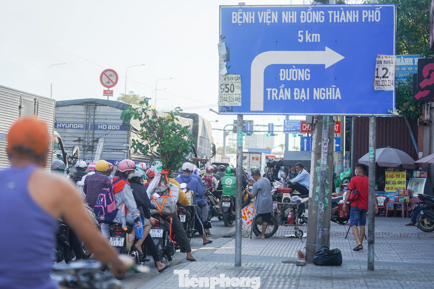 Kỳ nghỉ Tết Dương lịch 2024 kéo dài 3 ngày nên lượng phương tiện có đông hơn ngày thường.