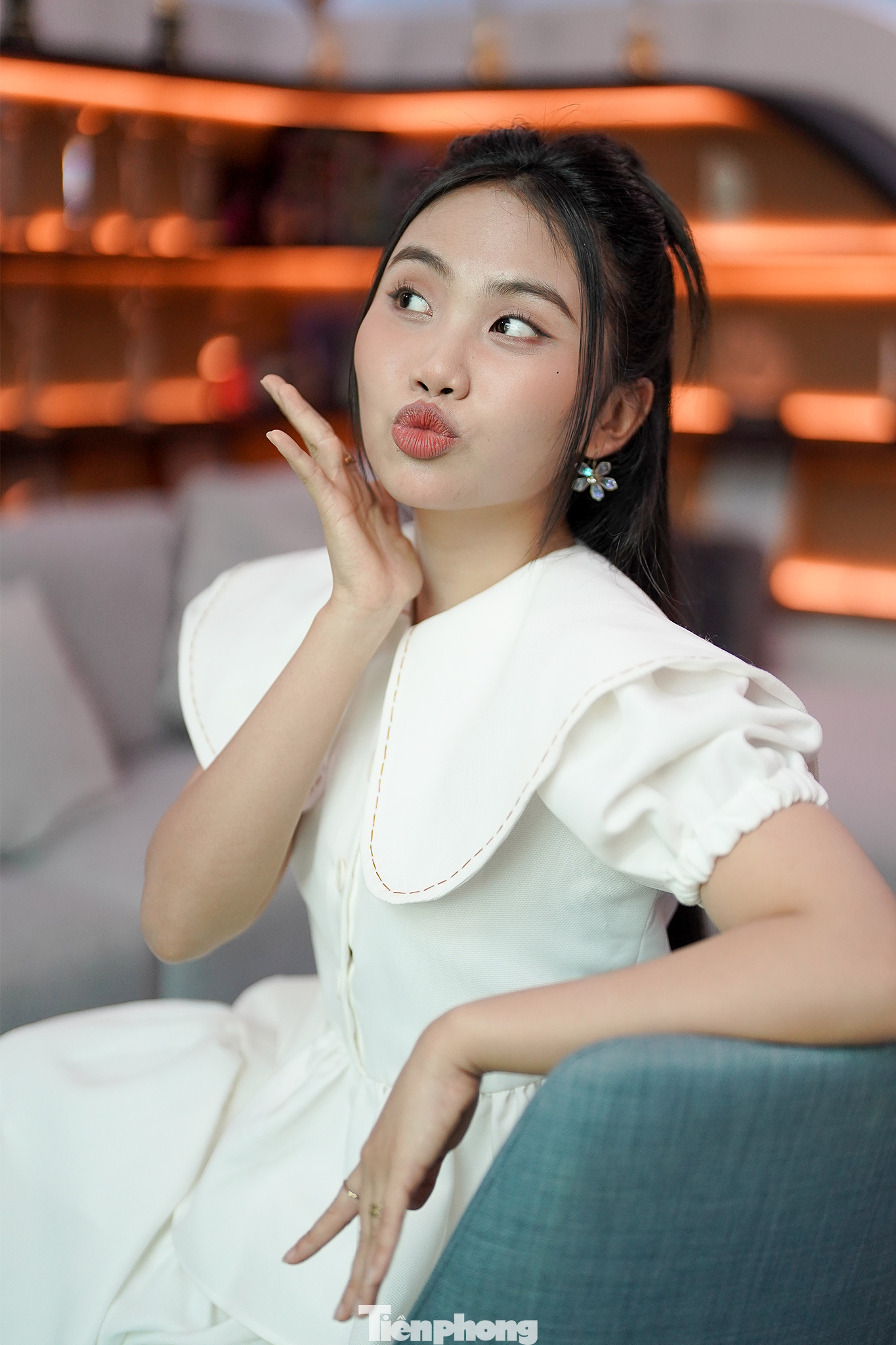 Phương Mỹ Chi cho biết cô tiếp tục đi học để hoàn thiện bản thân.