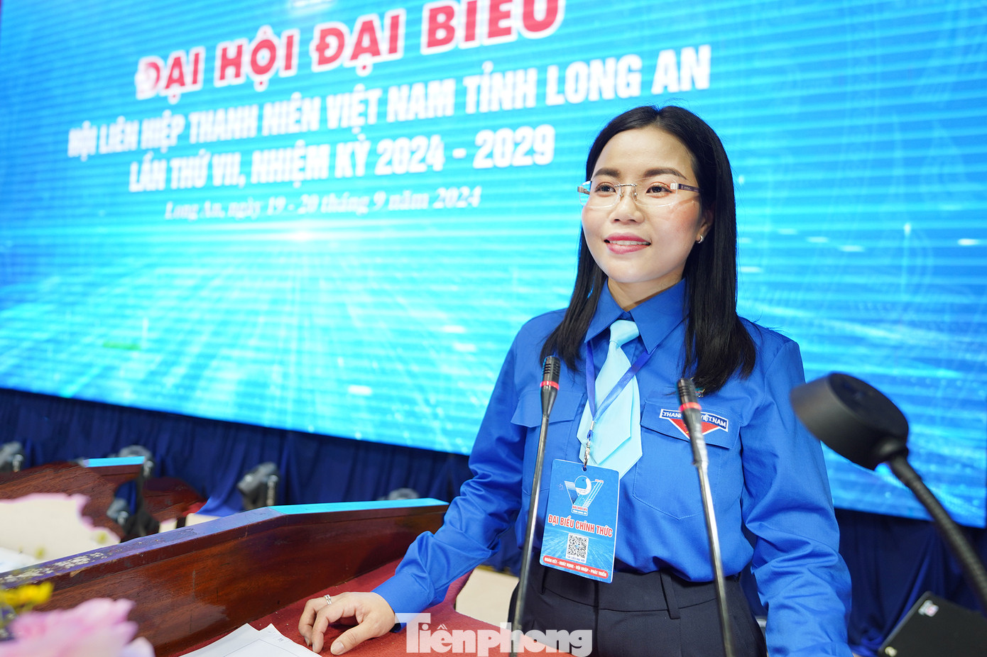 Chị Lê Thị Hồng Kết- Phó Bí thư Tỉnh Đoàn, được bầu làm Chủ tịch Hội LHTN Việt Nam tỉnh Long An khoá VII phát biểu tiếp thu ý kiến lãnh đạo tỉnh Long An và Trung ương Đoàn.