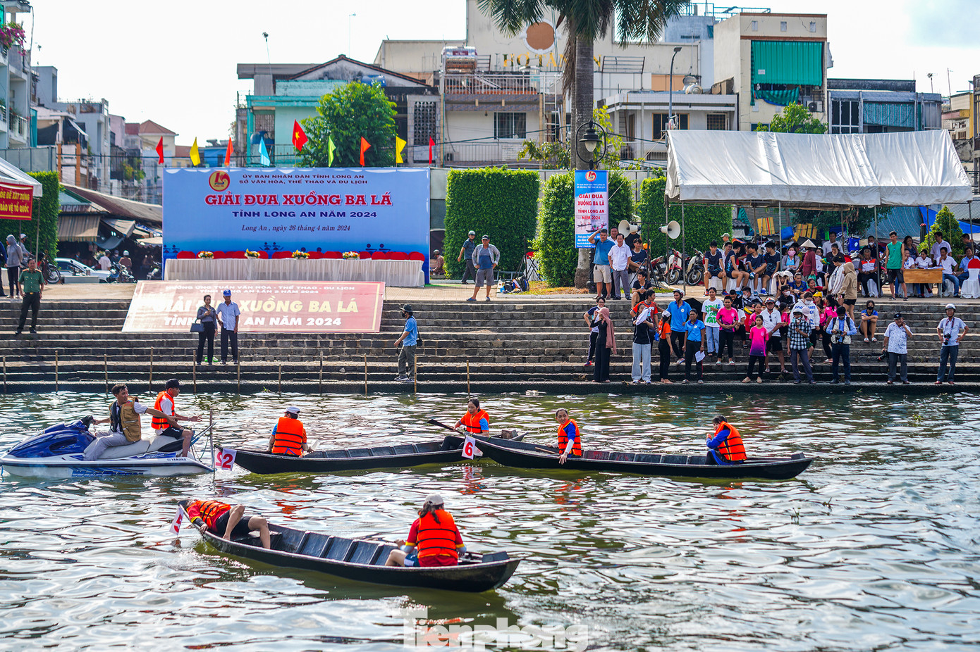 Các đội sẽ thi đấu ở sáu nội dung: Đôi nam, đôi nữ, đôi nam và nữ, đội nam, đội nữ và đội nam, nữ với hình thức loại trực tiếp. Với sự chuẩn bị chu đáo cho giải đua, các đội đã tập luyện kỹ lưỡng và thi đấu đầy quyết tâm, các vòng loại thi đấu đã đem đến cho người xem những vòng đua sôi nổi, hấp dẫn.