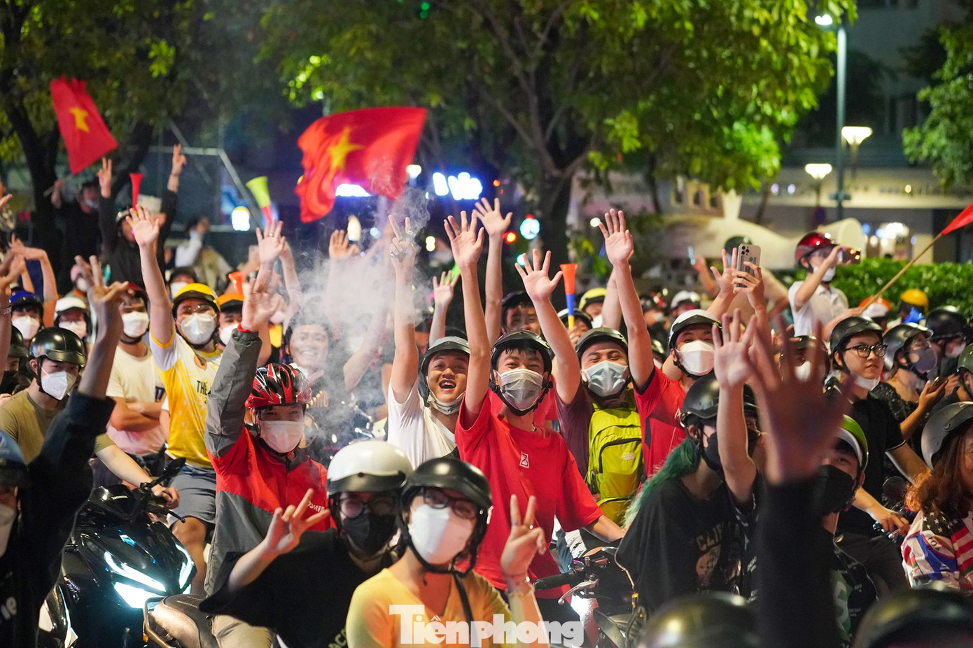 &quot;Việt Nam vô địch!&quot;.