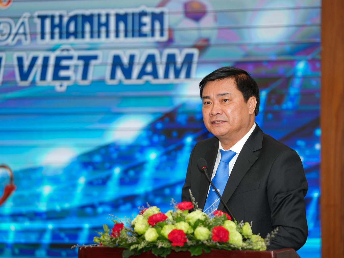 Nhà báo Nguyễn Ngọc Toàn - Tổng biên tập Báo Thanh Niên. Nhà báo Nguyễn Ngọc Toàn - Tổng biên tập Báo Thanh Niên.