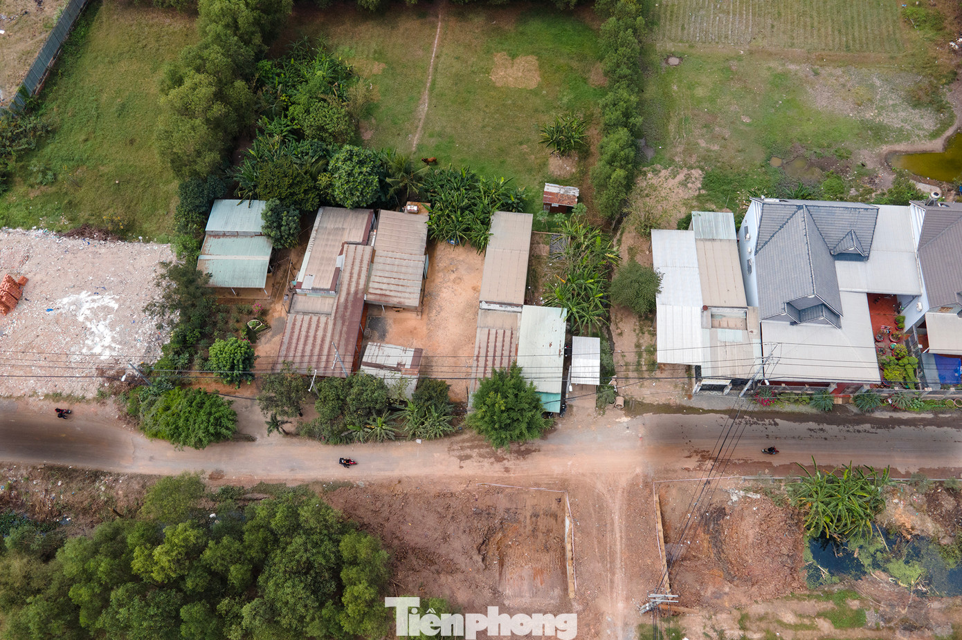 Theo Ban Bồi thường-Giải phóng Mặt bằng huyện Bình Chánh, tổng diện tích thu hồi theo kế hoạch là 39.990m2 với tổng 141 hộ dân. Tuy nhiên, đến nay mới có 88 hộ dân nhận tiền bồi thường, hỗ trợ