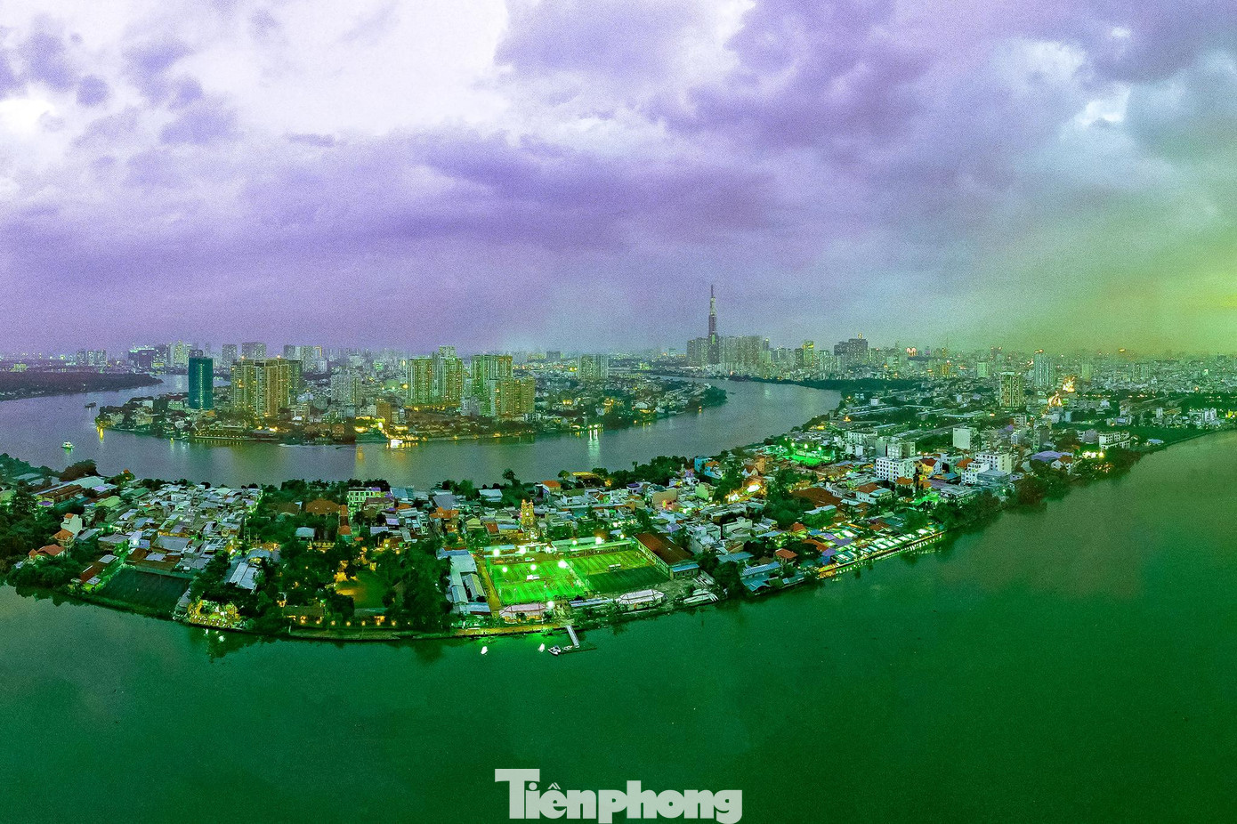 Theo dự kiến, các cây cầu vượt sông Sài Gòn sẽ còn có thêm hai &quot;người em&quot; nữa, đặc biệt trong số đó là cầu bộ hành.