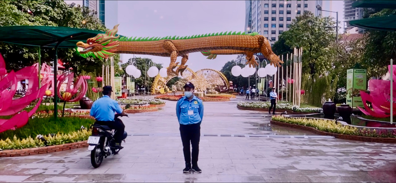 Công nghệ AR giúp du khách có thể ghi lại những thước phim, hình ảnh độc lạ, chỉ có tại Đường hoa Nguyễn Huệ 2024.