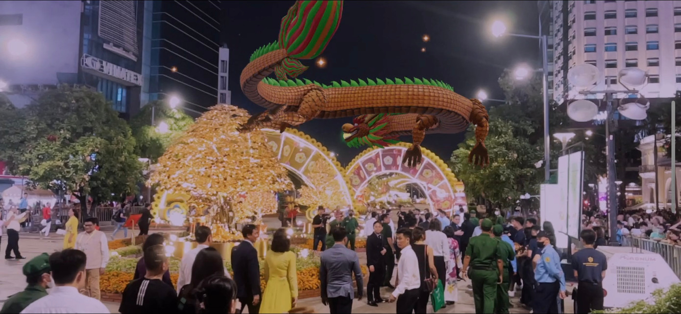 Dự kiến, Đường hoa Tết 2024 sẽ kéo dài từ ngày hôm nay đến ngày 14/2 (tức Mùng 5 Tết). Dự kiến, Đường hoa Tết 2024 sẽ kéo dài từ ngày hôm nay đến ngày 14/2 (tức Mùng 5 Tết).