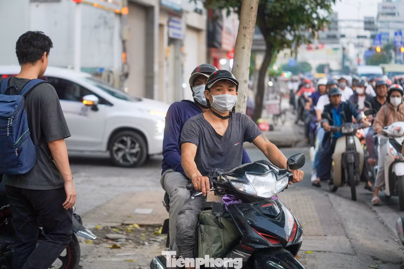 Mức phạt trên tăng gấp 10 lần so với trước đây, khi các hành vi trên tại Nghị định 100 chỉ bị phạt 400.000-600.000 đồng.