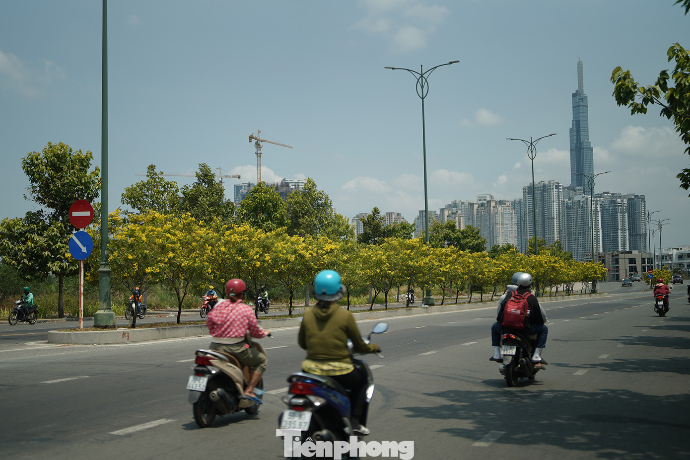 Hiện vẫn còn hơn 100 hộ dân khiếu nại vì cho rằng đất của họ nằm ngoài ranh quy hoạch theo quyết định của thủ tướng năm 1996 nhưng vẫn bị giải tỏa.