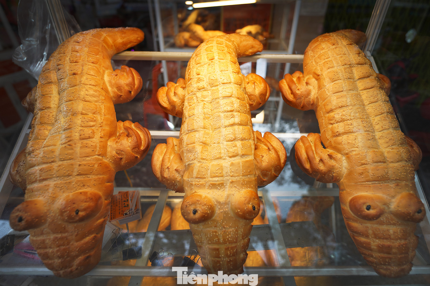 Với những thực khách có gu, thường đến đặt các loại bánh hình thù con giáp, phong thuỷ... thì sẽ phải mất thời gian hơn và chi phí cũng cao hơn.