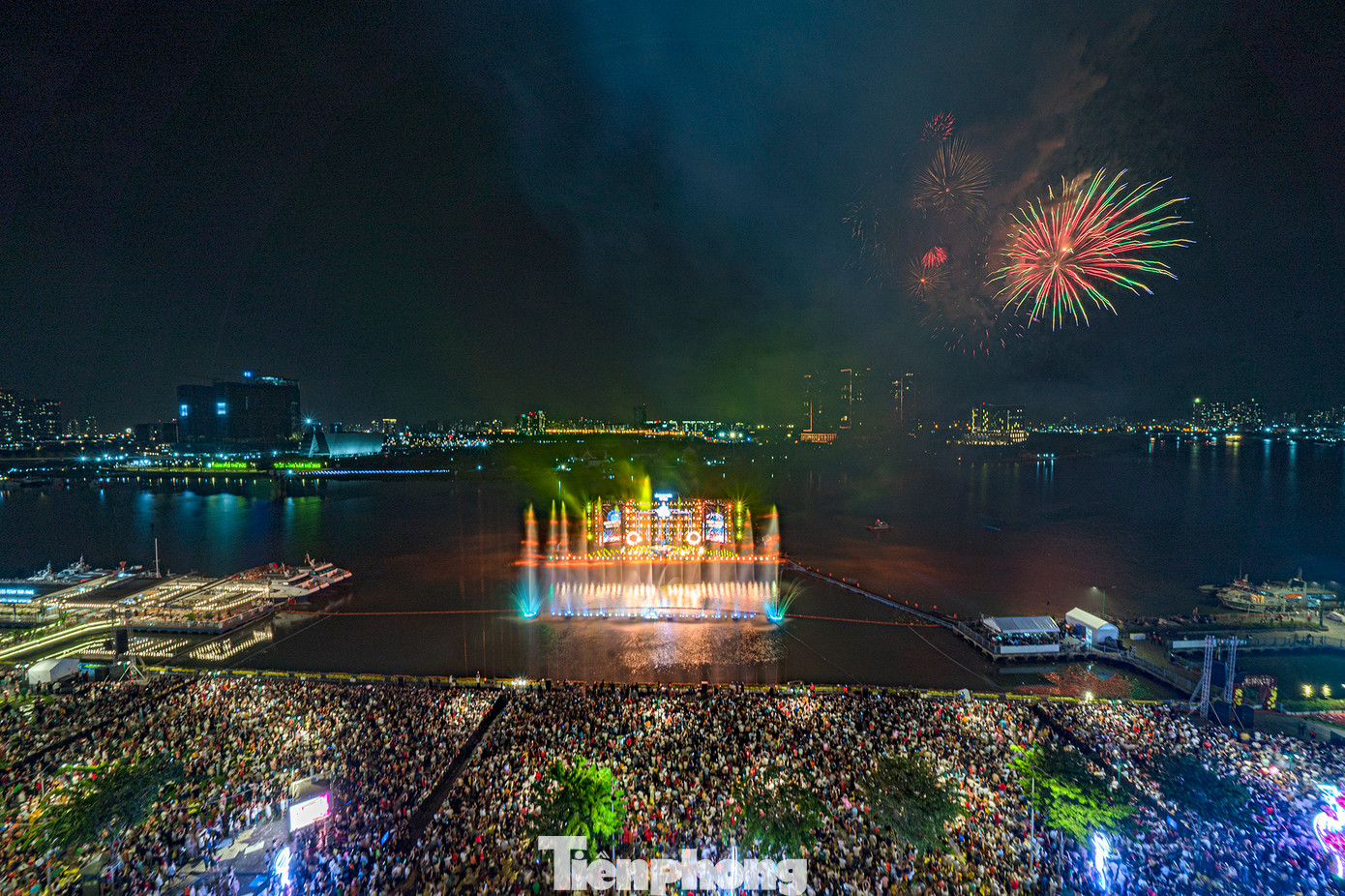 Trong đó, một điểm bắn tầm cao tại đầu đường hầm sông Sài Gòn (TP Thủ Đức). 5 điểm tầm thấp tại: Đền tưởng niệm di tích Bến Nọc (TP Thủ Đức), Công viên văn hóa Đầm Sen (quận 11), thị trấn Cần Thạnh (huyện Cần Giờ), Khu đền tưởng niệm liệt sĩ Bến Dược (huyện Củ Chi) và Khu tưởng niệm liệt sĩ Mậu Thân 1968 tại huyện Bình Chánh.