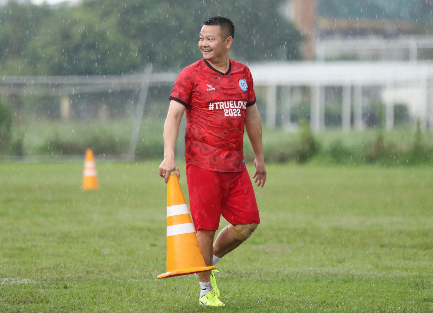 Văn Quyến với ngoại hình nặng nề hơn ở tuổi 38.