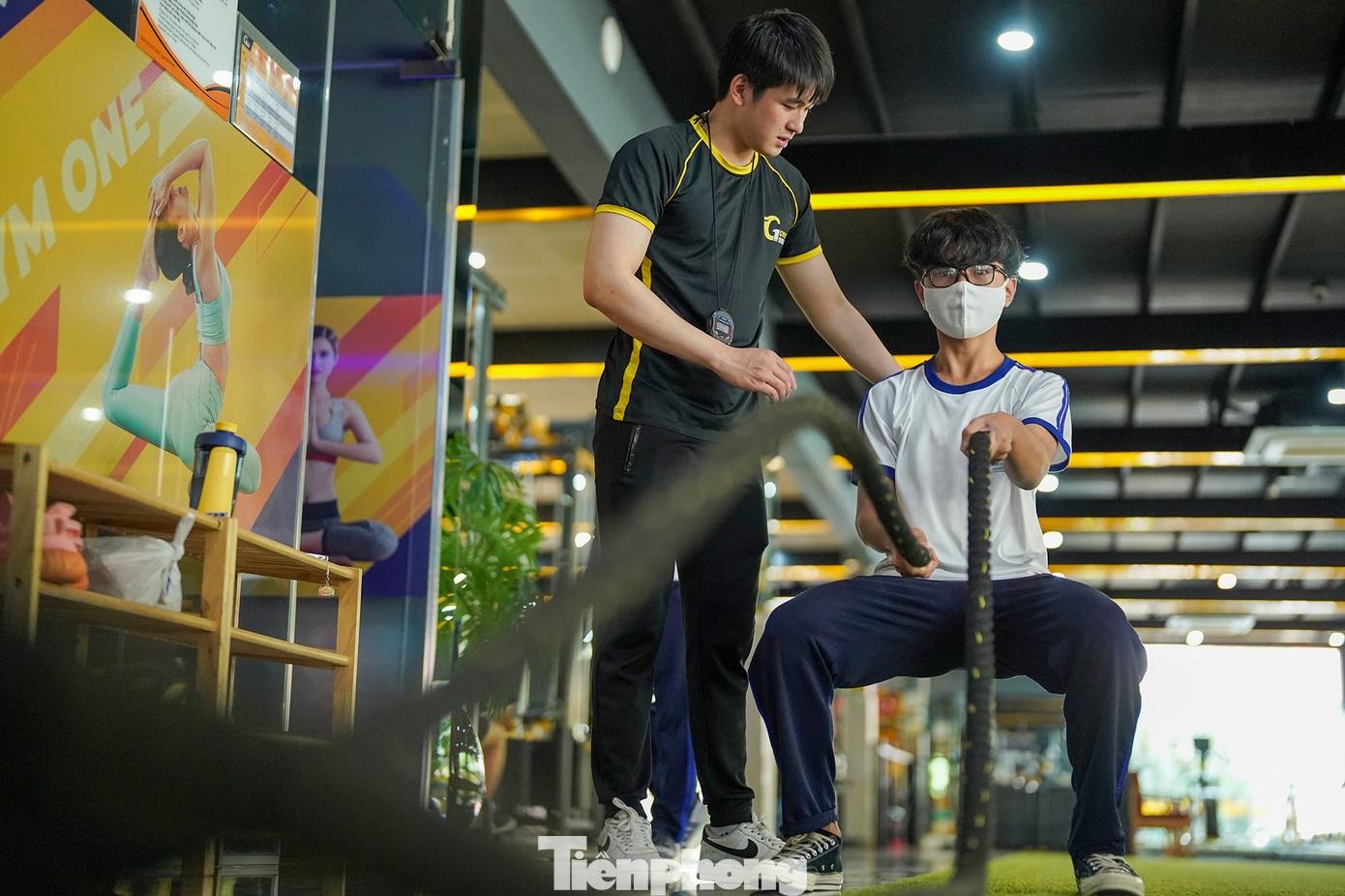 Thầy Nguyễn Văn Hào - giáo viên giáo dục thể chất, Trường THPT Marie Curie cho hay, hiện nay trường bắt đầu đưa nội dung GYM vào giảng dạy với thời lượng 2 tiết/tuần, bước đầu với một số lớp 10, 11.