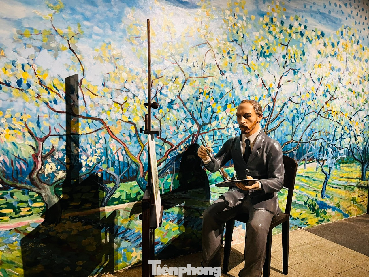 "Vincent’s Land" kể câu chuyện cuộc đời danh họa Hà Lan.