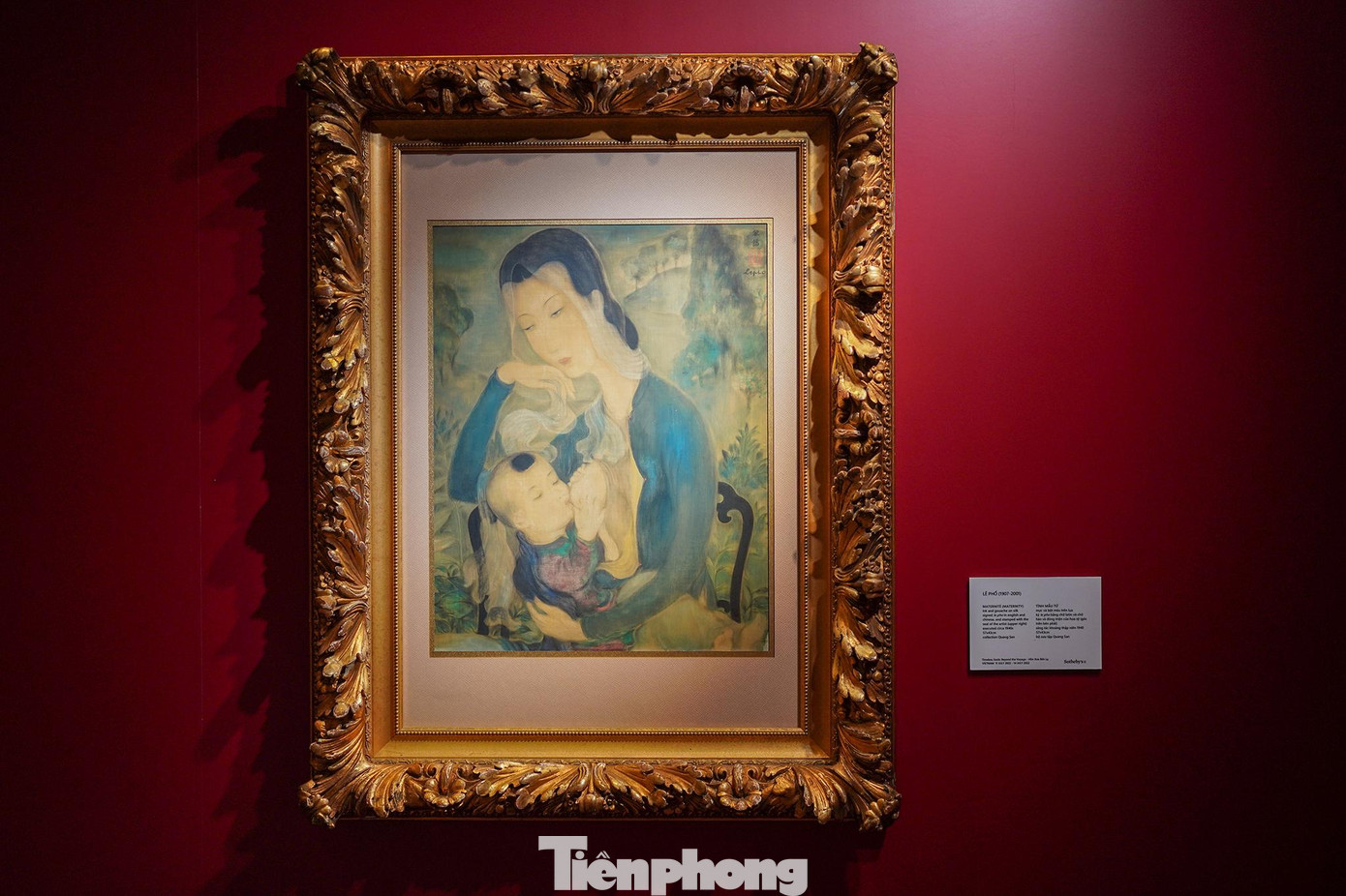 Tác phẩm Tình mẫu tử của tác giả Lê Phổ (1907-2001) được vẽ khoảng thập niên 1940 bằng mực và bột màu trên lụa. Tác phẩm nằm trong bộ sưu tập Quang San được Nhà sưu tập Nguyễn Thiều Quang cho mượn để triển lãm. Tác phẩm Tình mẫu tử của tác giả Lê Phổ (1907-2001) được vẽ khoảng thập niên 1940 bằng mực và bột màu trên lụa. Tác phẩm nằm trong bộ sưu tập Quang San được Nhà sưu tập Nguyễn Thiều Quang cho mượn để triển lãm.