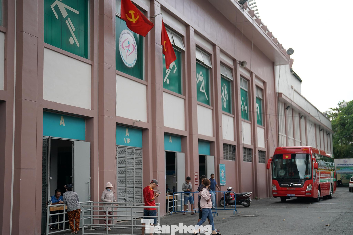 Đây là giải đấu nằm trong kế hoạch chuẩn bị của đội tuyển Việt Nam hướng tới giải vô địch Đông Nam Á 2022. Huấn luyện viên trưởng Park Hang-seo đánh giá cao về chất lượng chuyên môn của giải với sự góp mặt của hai đội tuyển khách mời là Singapore và Ấn Độ. Nhằm giúp đội tuyển Việt Nam có thể tận dụng tối đa cơ hội để rà soát đánh giá lực lượng, Liên đoàn Bóng đá Việt Nam đã lựa chọn thời điểm tổ chức giải trùng với lịch thi đấu các trận quốc tế của FIFA (FIFA days). Điều này sẽ tạo điều kiện thuận lợi cho ban huấn luyện có sự lựa chọn tốt nhất về nhân sự để xây dựng lực lượng cho đội tuyển. Đây là giải đấu nằm trong kế hoạch chuẩn bị của đội tuyển Việt Nam hướng tới giải vô địch Đông Nam Á 2022. Huấn luyện viên trưởng Park Hang-seo đánh giá cao về chất lượng chuyên môn của giải với sự góp mặt của hai đội tuyển khách mời là Singapore và Ấn Độ. Nhằm giúp đội tuyển Việt Nam có thể tận dụng tối đa cơ hội để rà soát đánh giá lực lượng, Liên đoàn Bóng đá Việt Nam đã lựa chọn thời điểm tổ chức giải trùng với lịch thi đấu các trận quốc tế của FIFA (FIFA days). Điều này sẽ tạo điều kiện thuận lợi cho ban huấn luyện có sự lựa chọn tốt nhất về nhân sự để xây dựng lực lượng cho đội tuyển.