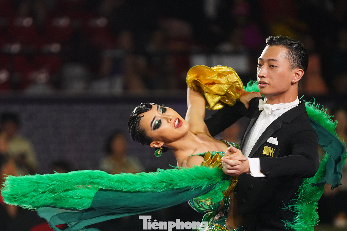 Hơn 3000 VĐV đăng ký tham dự sẽ là cuộc cạnh tranh khá khốc liệt với hơn 600 sự kiện diễn ra liên tục từ ngày 13-15/7. Mỗi một sự kiện được hiểu giống như một hiệp đấu, các VĐV sẽ tranh tài trên đoạn nhạc dài khoảng 1 phút. Các VĐV sẽ phải hoàn thành các bài thi trên nền nhạc: Chachacha, Rumba, Pasodoble, Tango, Waltz, Quickstep, Samba... Hơn 3000 VĐV đăng ký tham dự sẽ là cuộc cạnh tranh khá khốc liệt với hơn 600 sự kiện diễn ra liên tục từ ngày 13-15/7. Mỗi một sự kiện được hiểu giống như một hiệp đấu, các VĐV sẽ tranh tài trên đoạn nhạc dài khoảng 1 phút. Các VĐV sẽ phải hoàn thành các bài thi trên nền nhạc: Chachacha, Rumba, Pasodoble, Tango, Waltz, Quickstep, Samba...