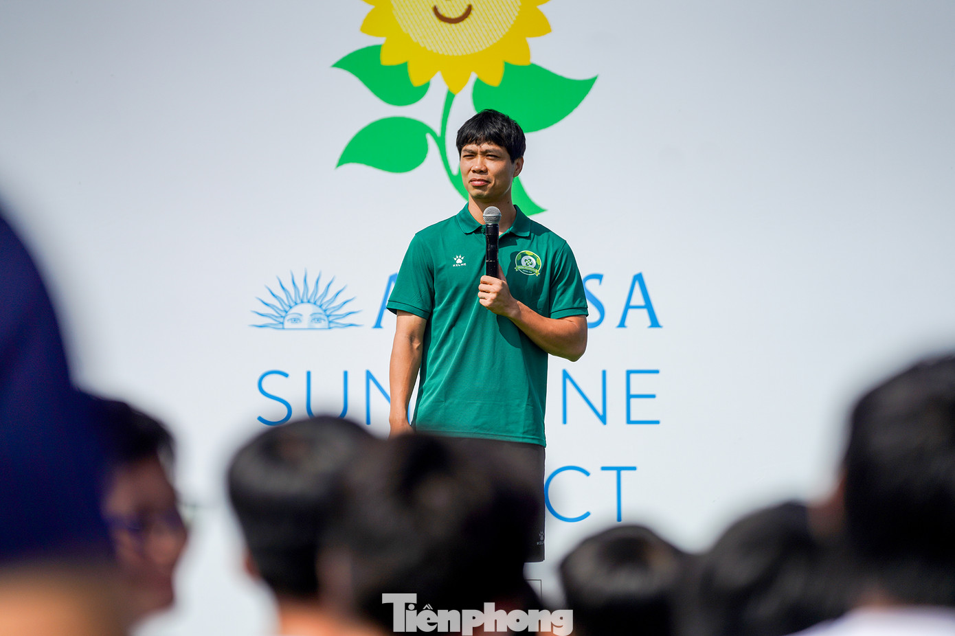 Sự kiện được tổ chức bởi Liên đoàn Bóng đá Nhật Bản (JFA) hợp tác với Liên đoàn Bóng đá TPHCM (HFF) dưới sự hướng dẫn của 20 huấn luyện viên chuyên nghiệp được đào tạo bởi JFA và thực hành cùng tiền đạo Nguyễn Công Phượng.